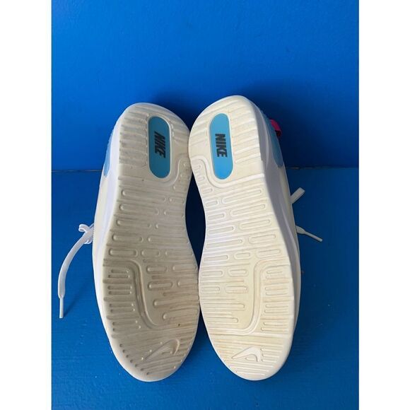 NIKE AMIXA CD5403-102 Light Weight Running Training Shoes US Women's Size 7.5 - Picture 4 of 6